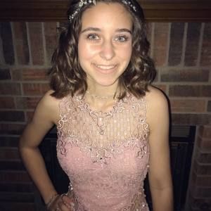 Meet your Posher, Kayla